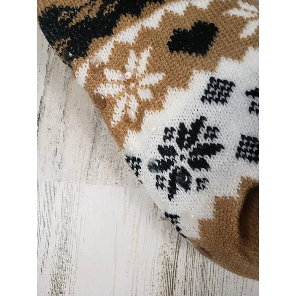 NWT Sherpa Lined Knit Winter Snowflake Holiday Design No-Slip Slipper Socks